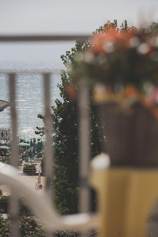 Acapulco Beach Lido di Jesolo Bagian luar foto