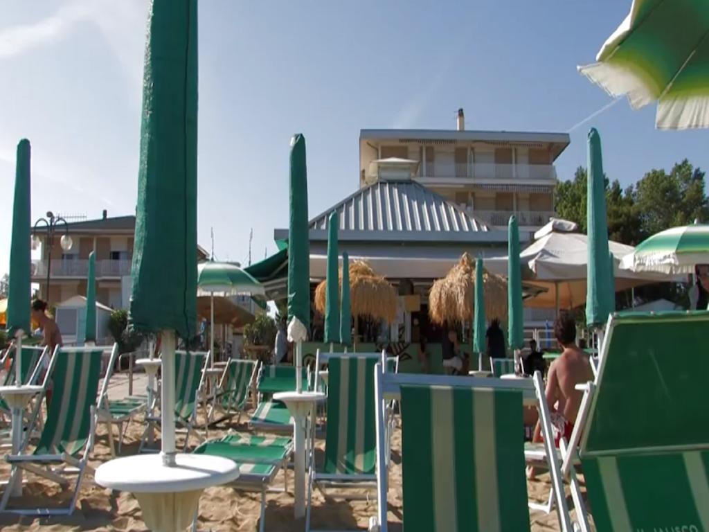 Acapulco Beach Lido di Jesolo Bagian luar foto