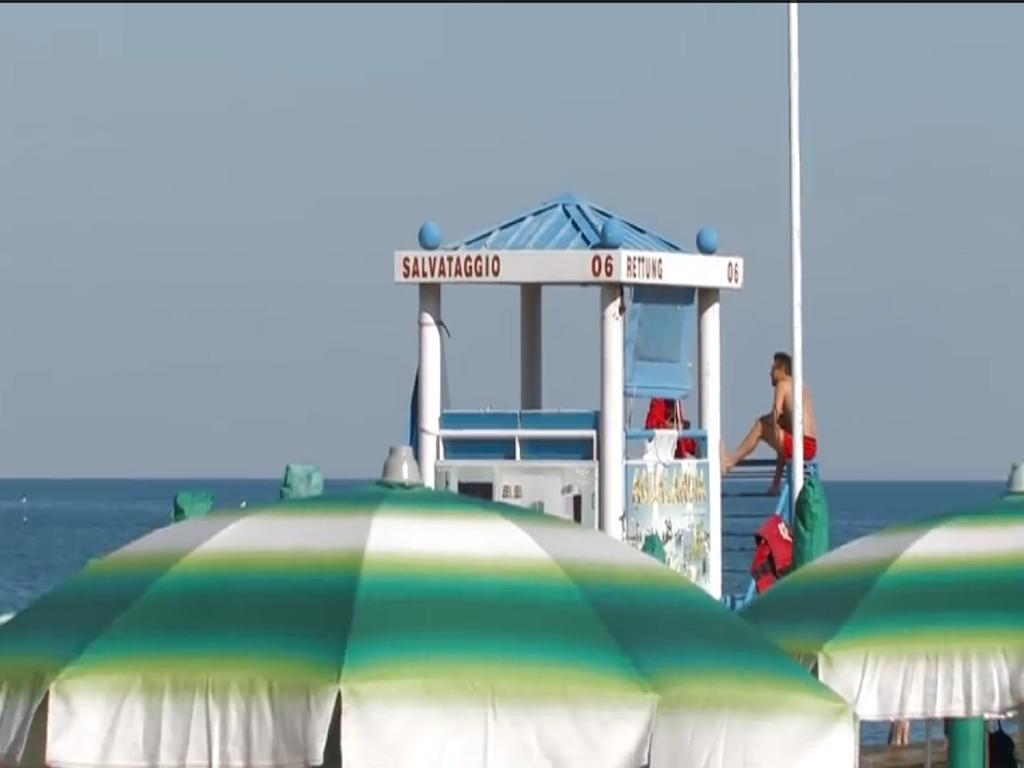 Acapulco Beach Lido di Jesolo Bagian luar foto